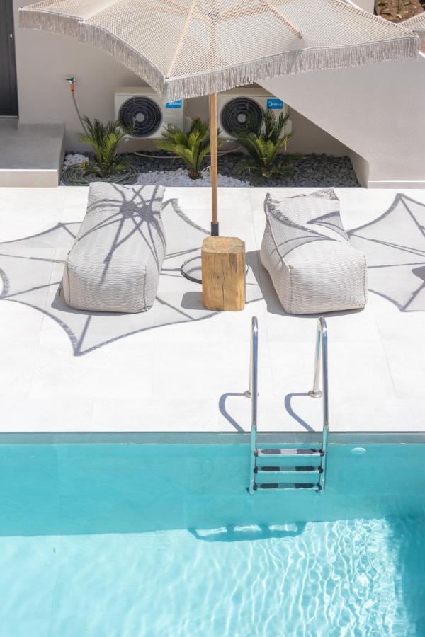 Rastoni - Relax & Retreat Bed & Breakfast สกาลา โปเตมิอัส ภายนอก รูปภาพ