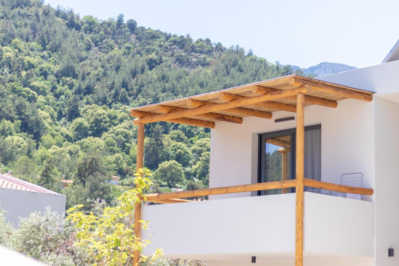Rastoni - Relax & Retreat Bed & Breakfast สกาลา โปเตมิอัส ภายนอก รูปภาพ