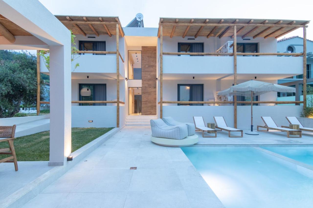 Rastoni - Relax & Retreat Bed & Breakfast สกาลา โปเตมิอัส ภายนอก รูปภาพ